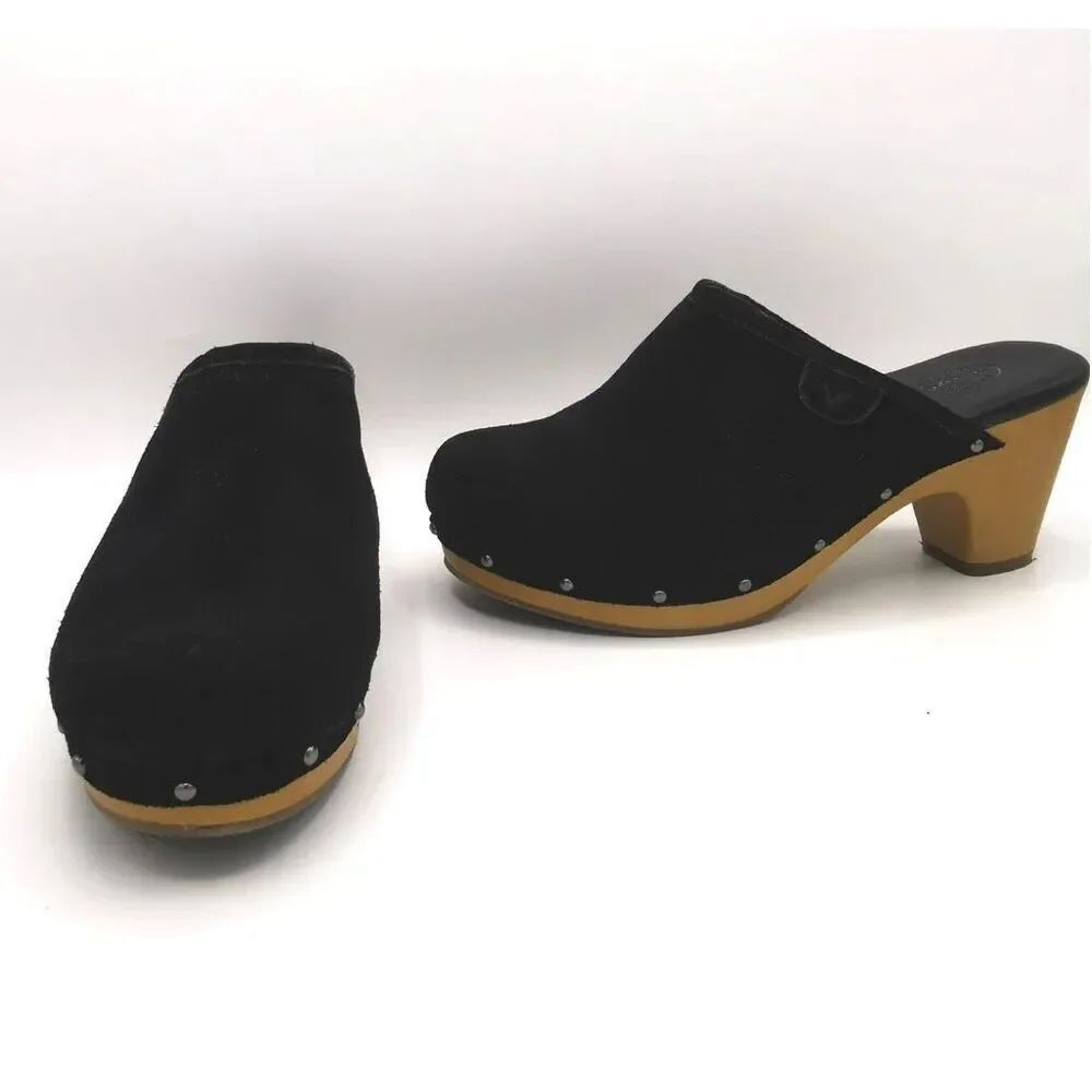 UGG Suede Studded Accent Platform Slip On Black Mules Heels Shoes Women's 8US